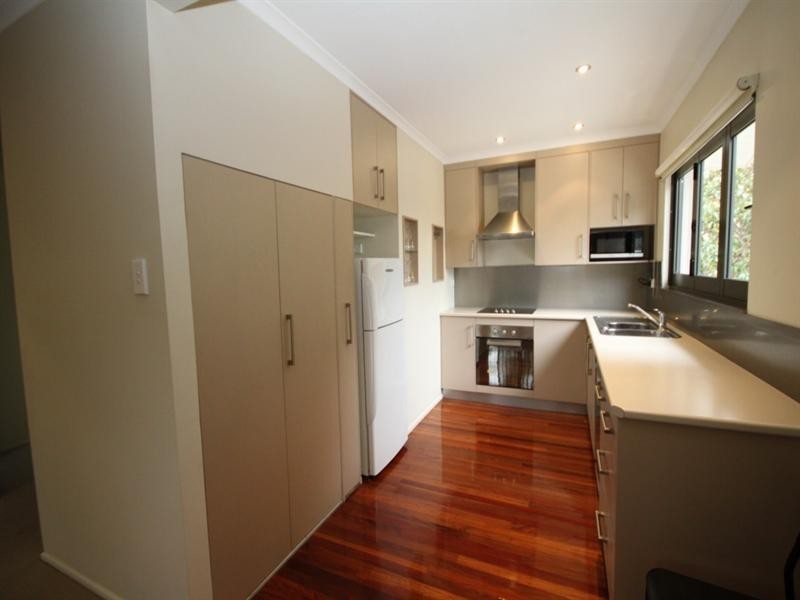 5b/7 Pearl Street, Cooroy QLD 4563