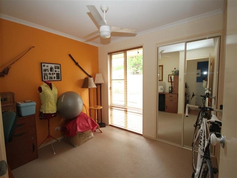 5 LEATHERWOOD Lane, Cooroy QLD 4563