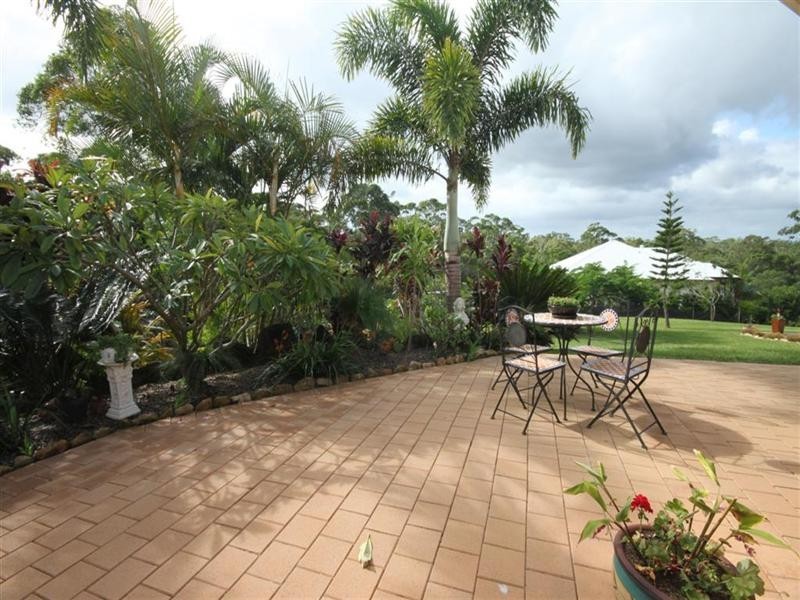 5 LEATHERWOOD Lane, Cooroy QLD 4563