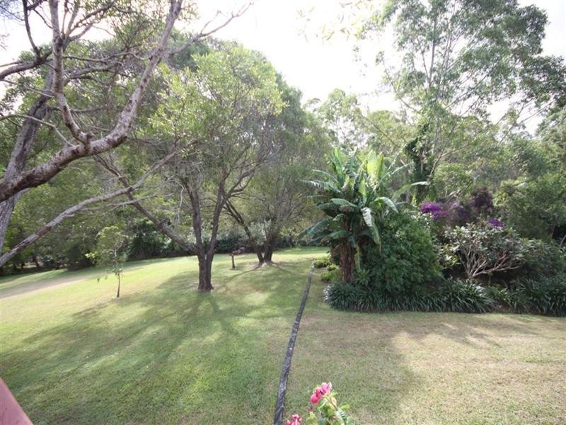 5 LEATHERWOOD Lane, Cooroy QLD 4563