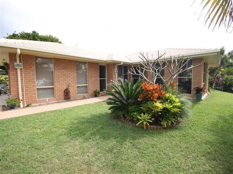 5 LEATHERWOOD Lane, Cooroy QLD 4563