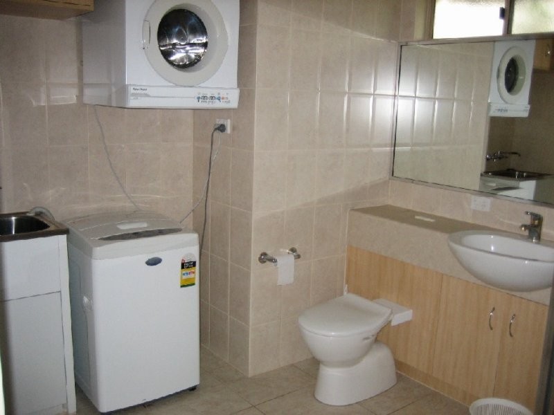 1/16 Poinciana Boulevard, Cardwell QLD 4849