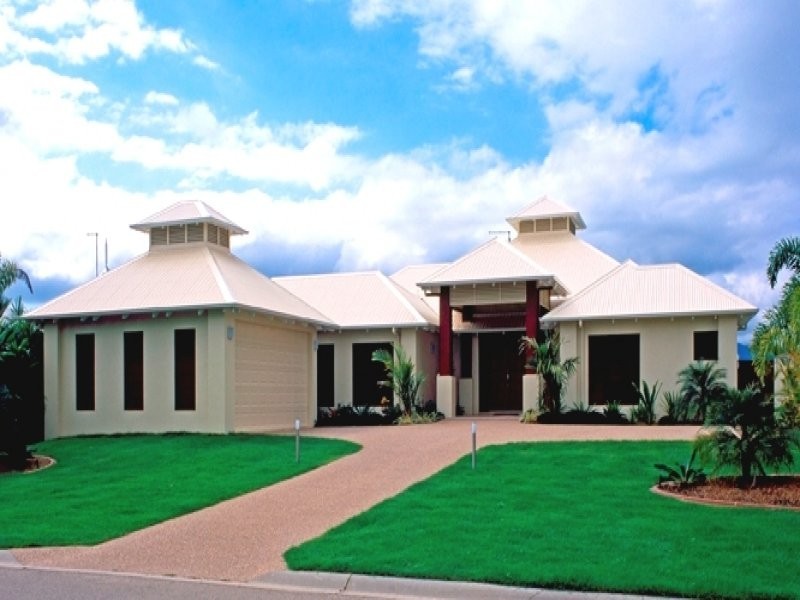 19 Poinciana Boulevard, Cardwell QLD 4849