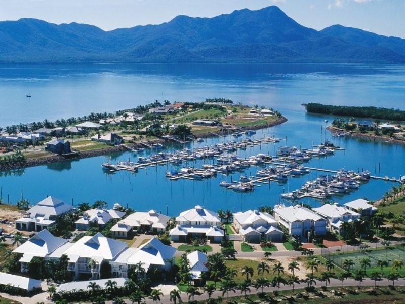 19 Poinciana Boulevard, Cardwell QLD 4849