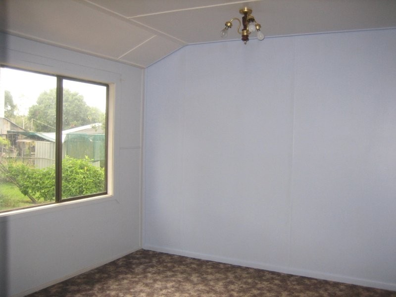 35 Kennedy Creek Road, Kennedy QLD 4816