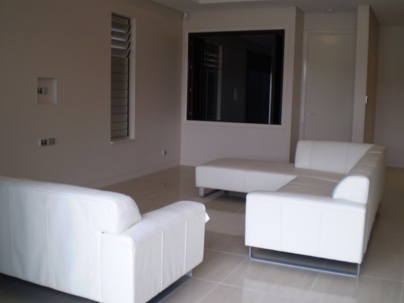 2/12 Royal Palm Avenue, Cardwell QLD 4849