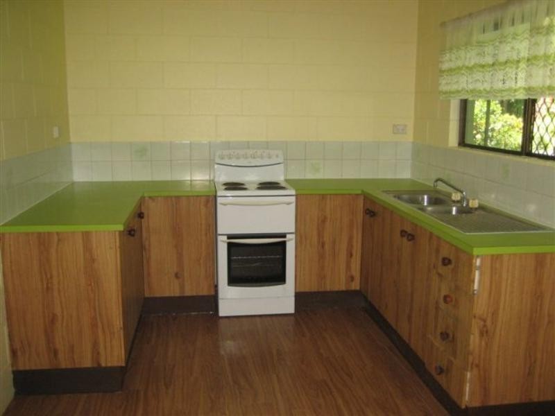 9 Ferguson Street, Cardwell QLD 4849