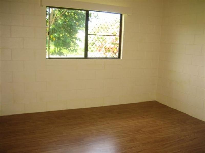 9 Ferguson Street, Cardwell QLD 4849