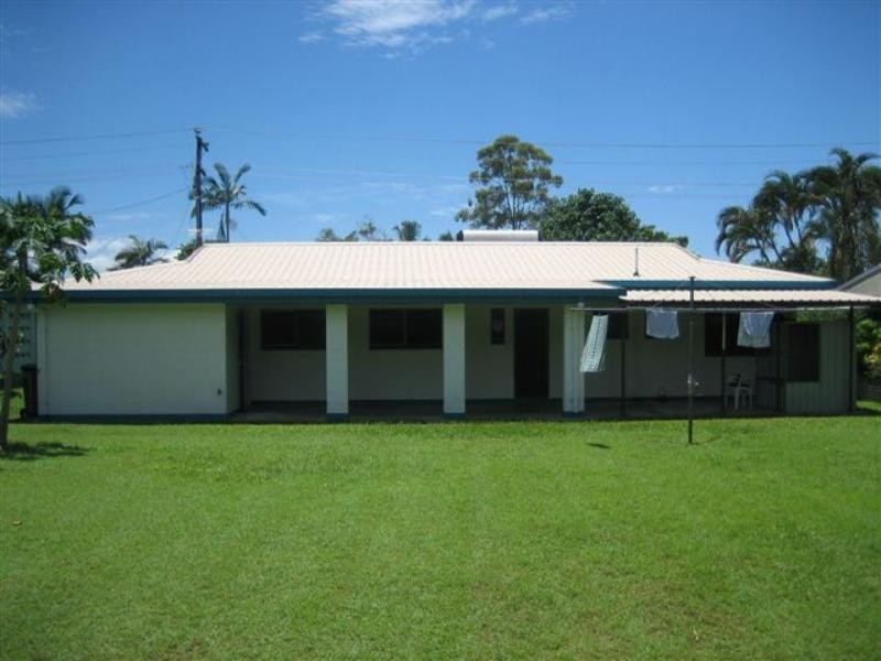 9 Ferguson Street, Cardwell QLD 4849