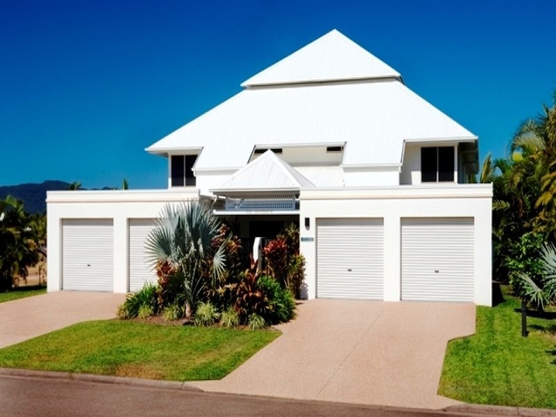 1/15 Poinciana Boulevard, Cardwell QLD 4849