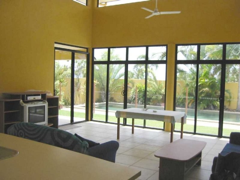 42 Keith Williams Drive, Cardwell QLD 4849