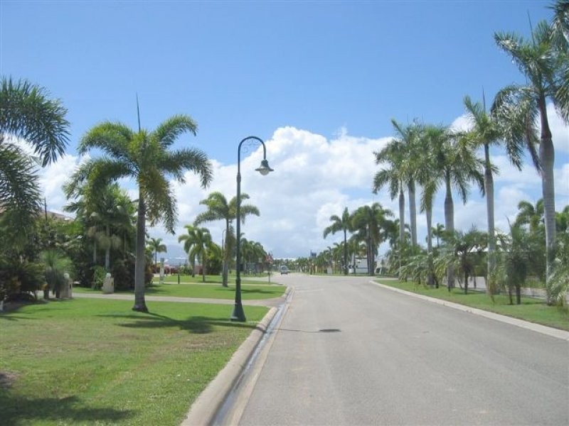 53 Keith Williams Drive, Cardwell QLD 4849