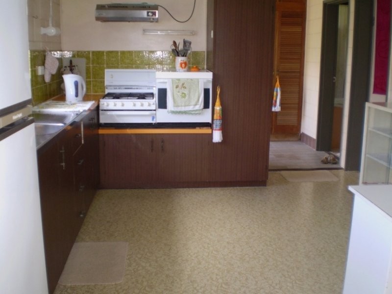 32 Roma Street, Cardwell QLD 4849