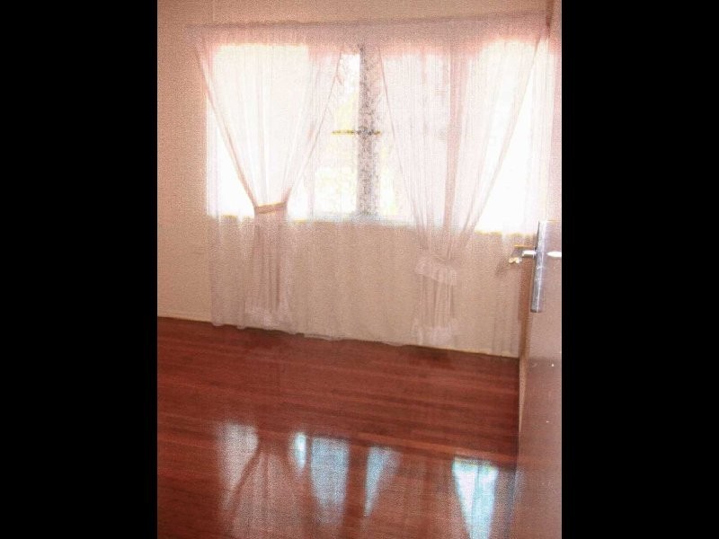 166 Victoria Street, Cardwell QLD 4849