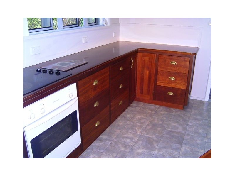 1 Tsakisiris Street, Cardwell QLD 4849