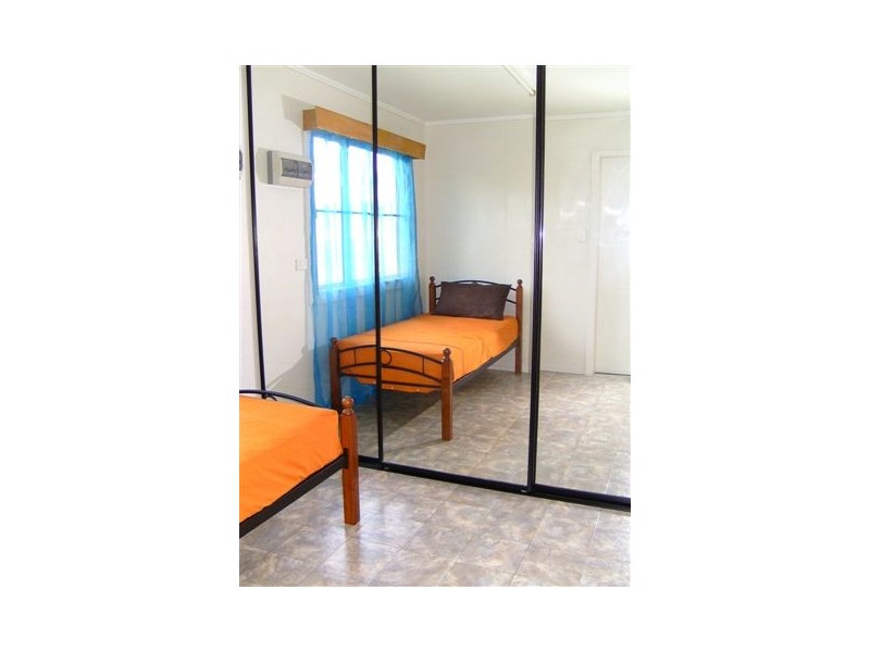 1 Tsakisiris Street, Cardwell QLD 4849