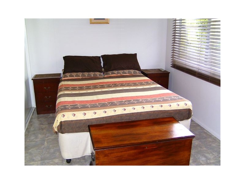 1 Tsakisiris Street, Cardwell QLD 4849