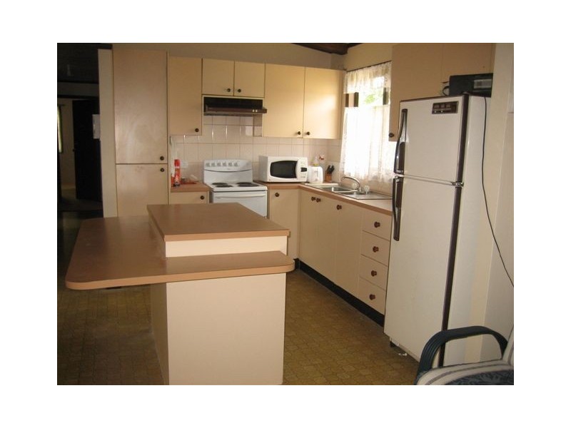 60 Roma Street, Cardwell QLD 4849