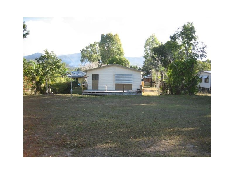 60 Roma Street, Cardwell QLD 4849