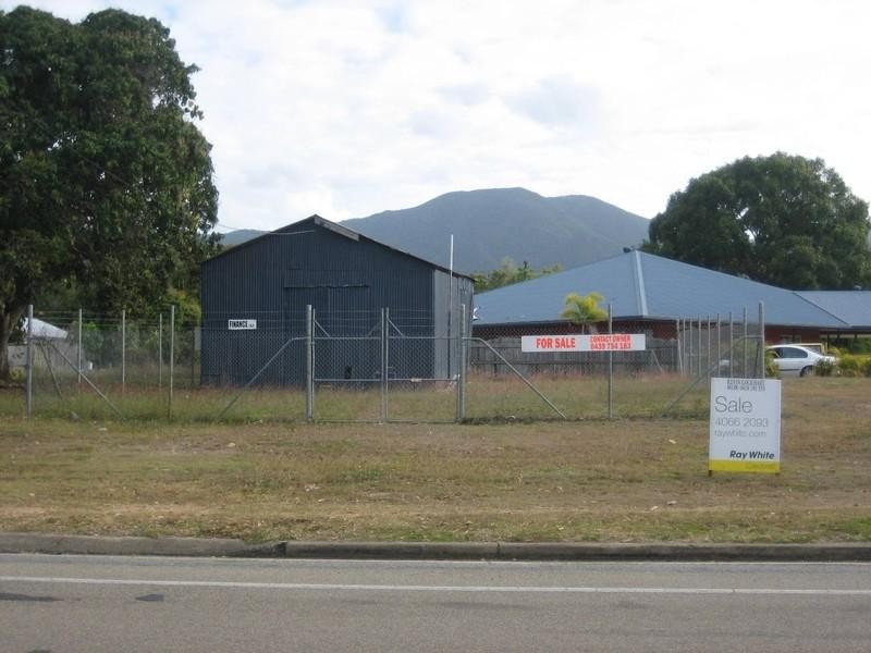 31 Victoria Street, Cardwell QLD 4849