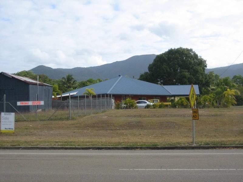 31 Victoria Street, Cardwell QLD 4849