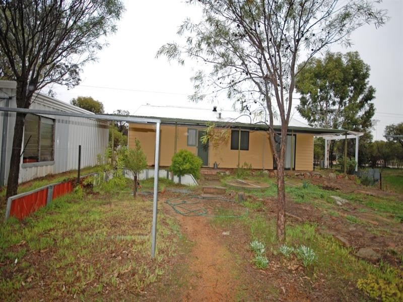 29 Forrest Street, Popanyinning WA 6309