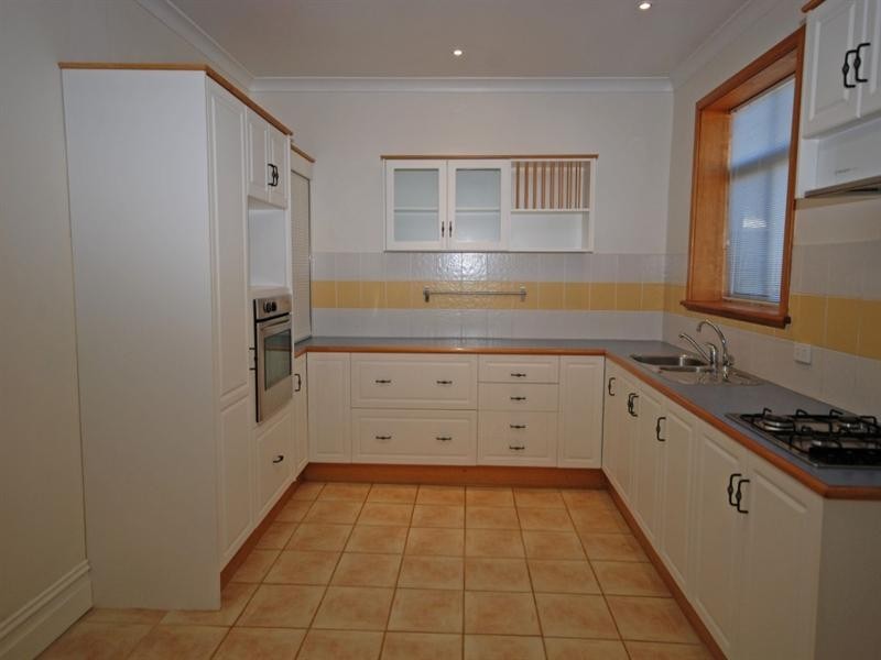 37 Garfield Street, Narrogin WA 6312