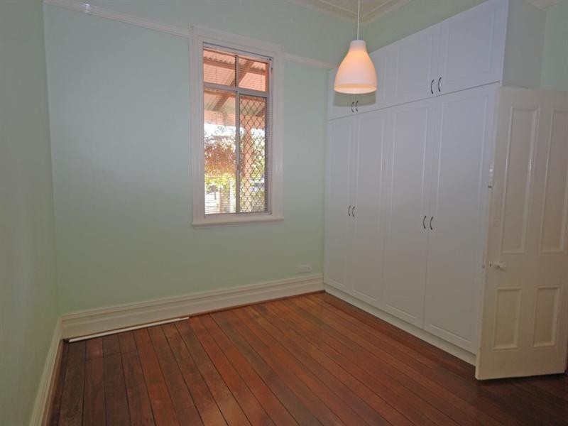 37 Garfield Street, Narrogin WA 6312