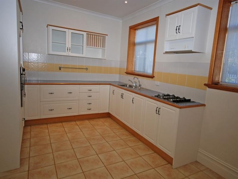 37 Garfield Street, Narrogin WA 6312