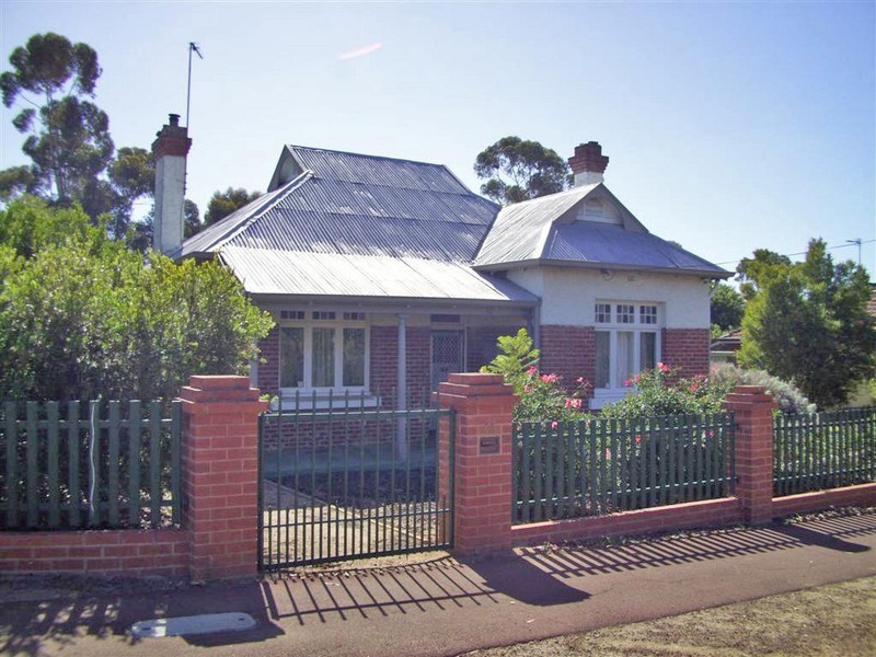 42 Jersey Street, Narrogin WA 6312