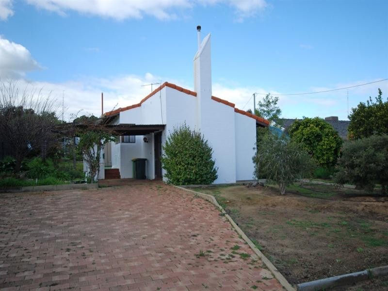 61 Stratford Street, Pingelly WA 6308