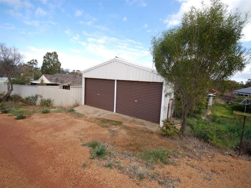 61 Stratford Street, Pingelly WA 6308