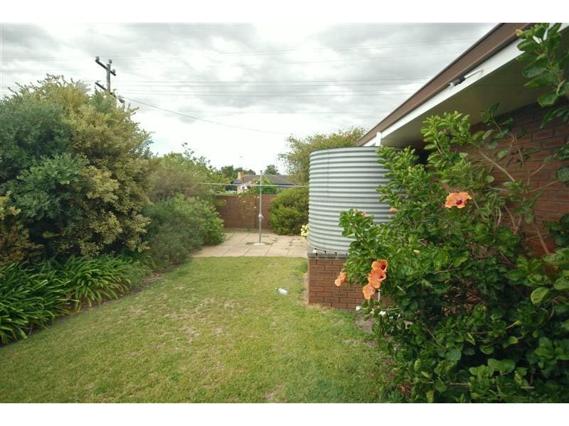 112 Narrakine Road, Narrogin WA 6312