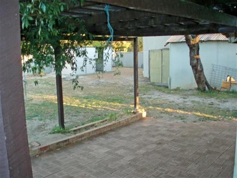 4 Rosselloty Street, Williams WA 6391