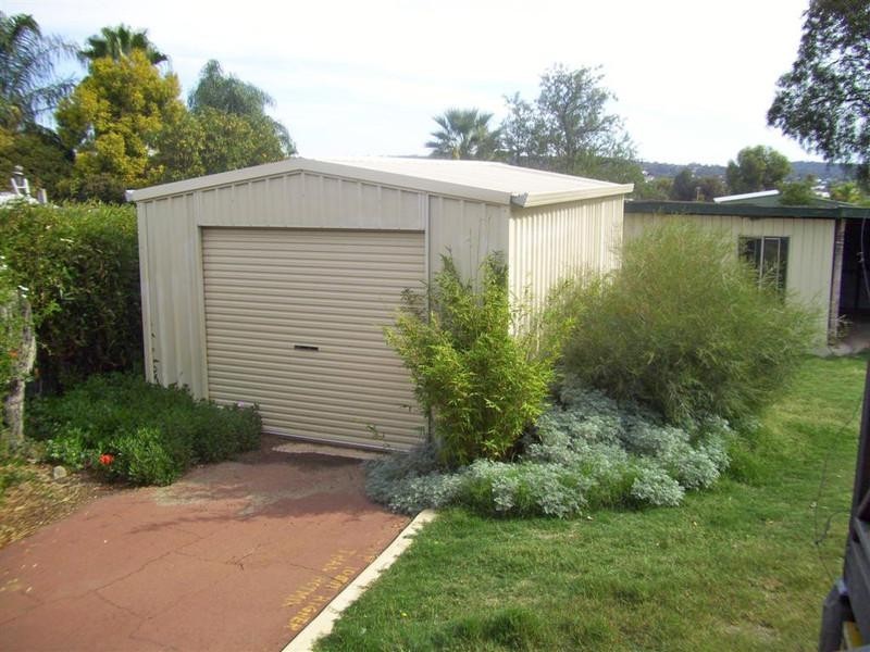 4 Butler Street, Narrogin WA 6312