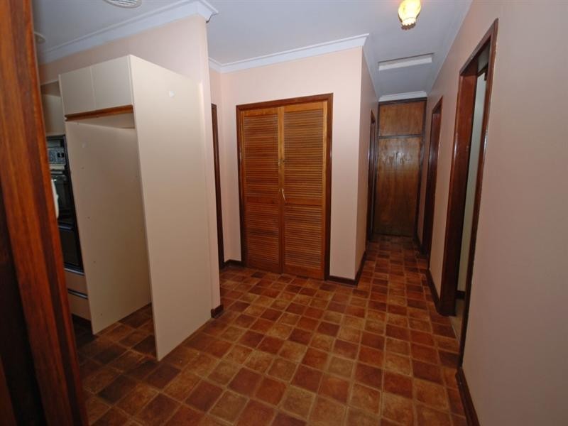 12 Johnston Street, Narrogin WA 6312