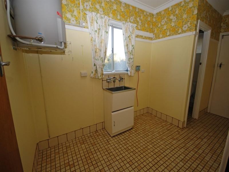 12 Johnston Street, Narrogin WA 6312