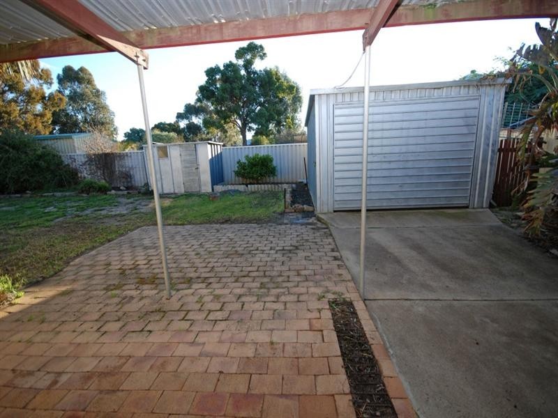 12 Johnston Street, Narrogin WA 6312