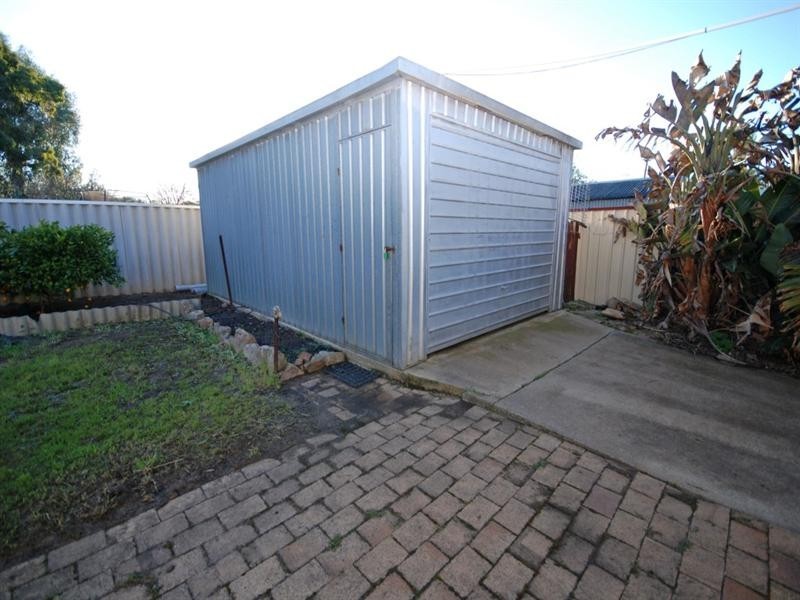 12 Johnston Street, Narrogin WA 6312