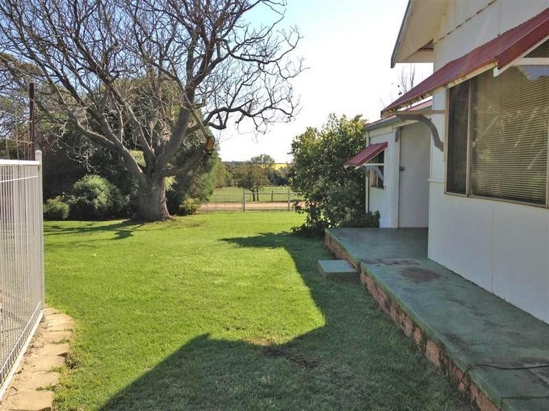 40 Strahan Road, Cuballing WA 6311