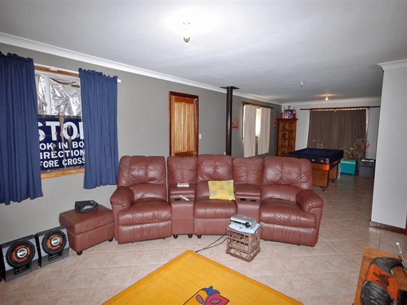 11 Florence Avenue, Narrogin WA 6312