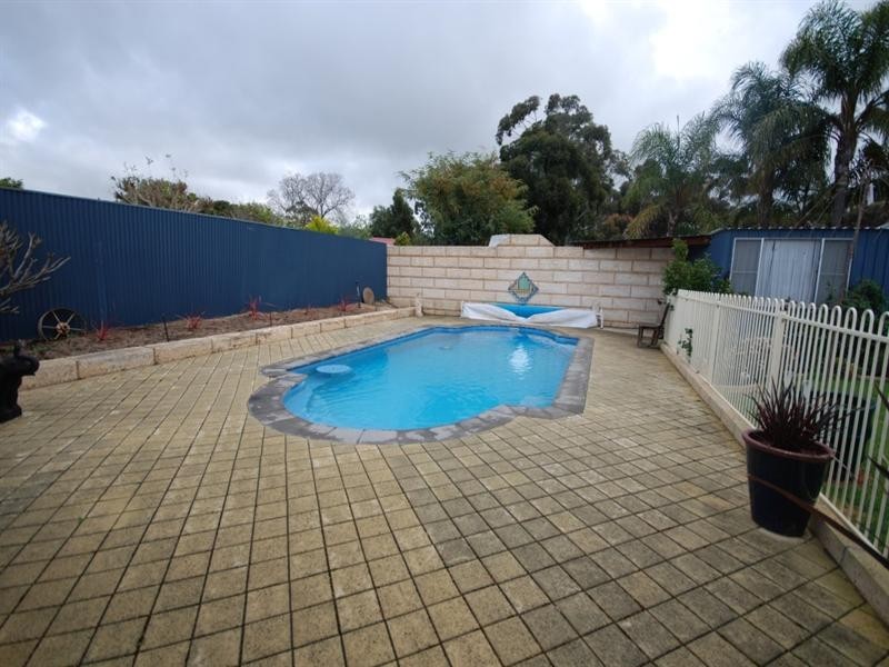 11 Florence Avenue, Narrogin WA 6312