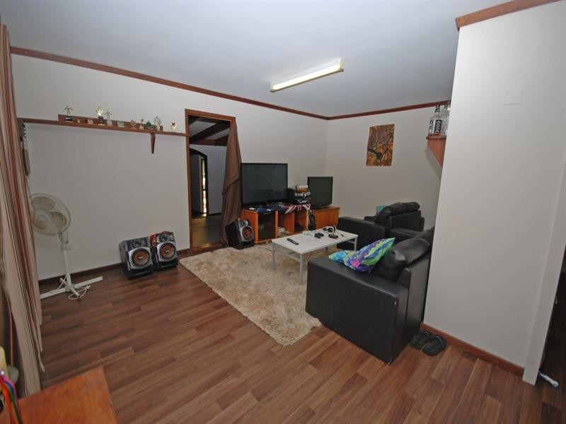 65 Hansard Street, Narrogin WA 6312