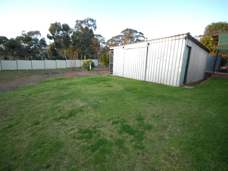 65 Hansard Street, Narrogin WA 6312