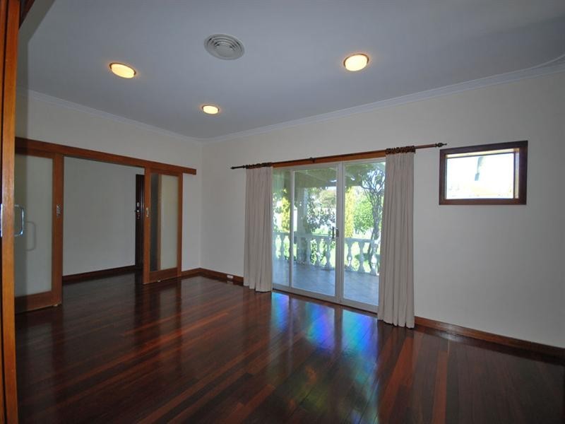 5 Sydney Hall Way, Narrogin WA 6312