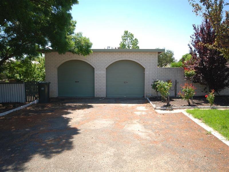 5 Sydney Hall Way, Narrogin WA 6312