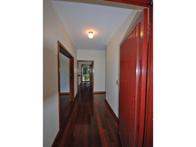 5 Sydney Hall Way, Narrogin WA 6312