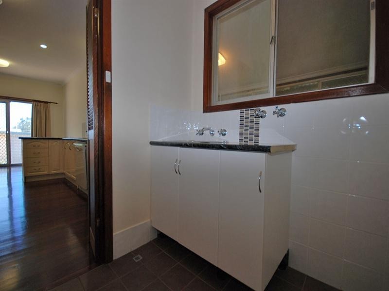 5 Sydney Hall Way, Narrogin WA 6312