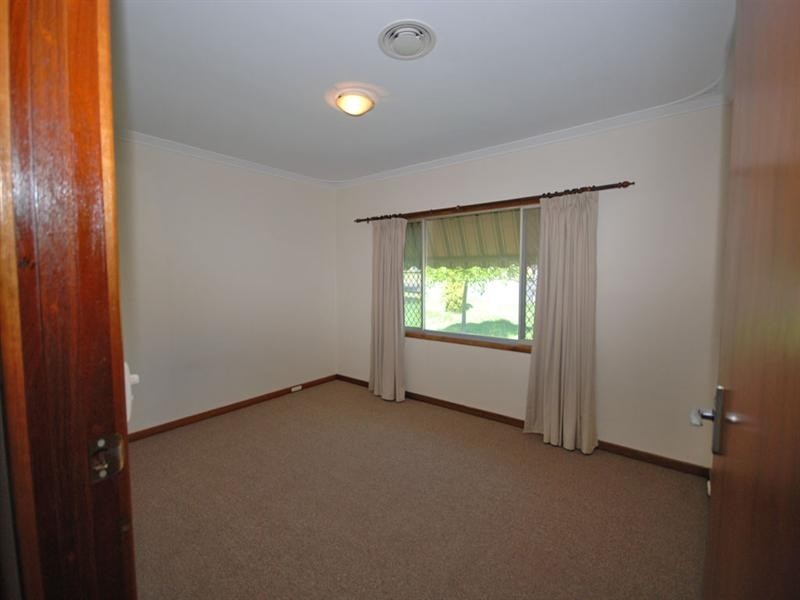 5 Sydney Hall Way, Narrogin WA 6312