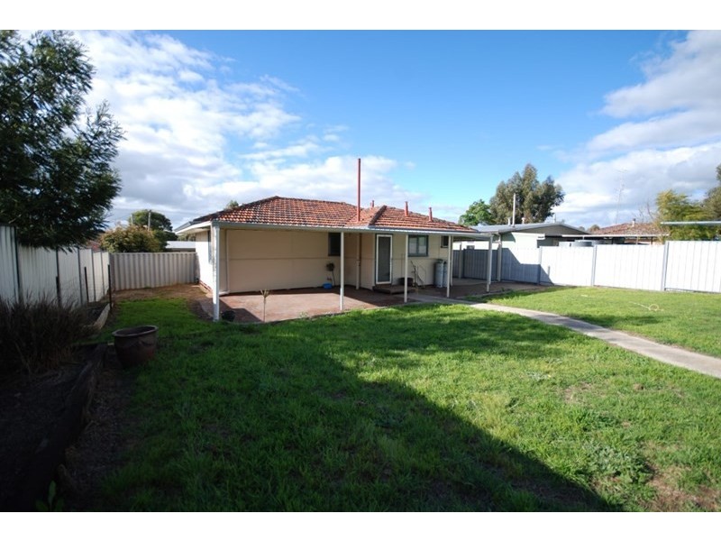 79 Lock Street, Narrogin WA 6312